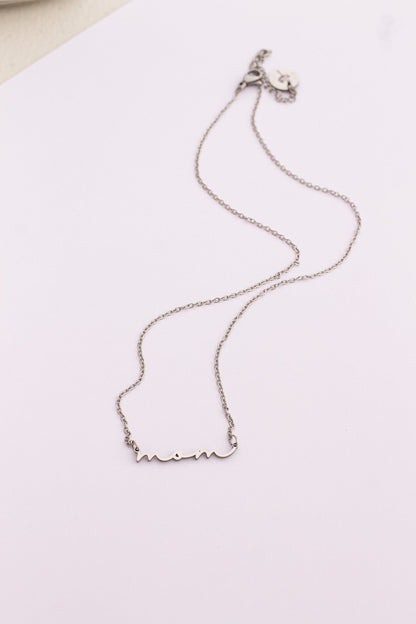 Mom Necklace | Cursive Name Jewelry Gift for Mom